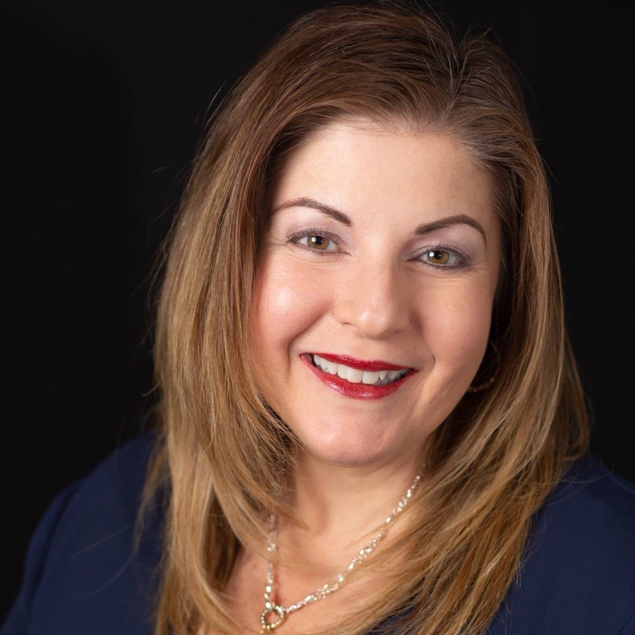 Naila Sfeir headshot